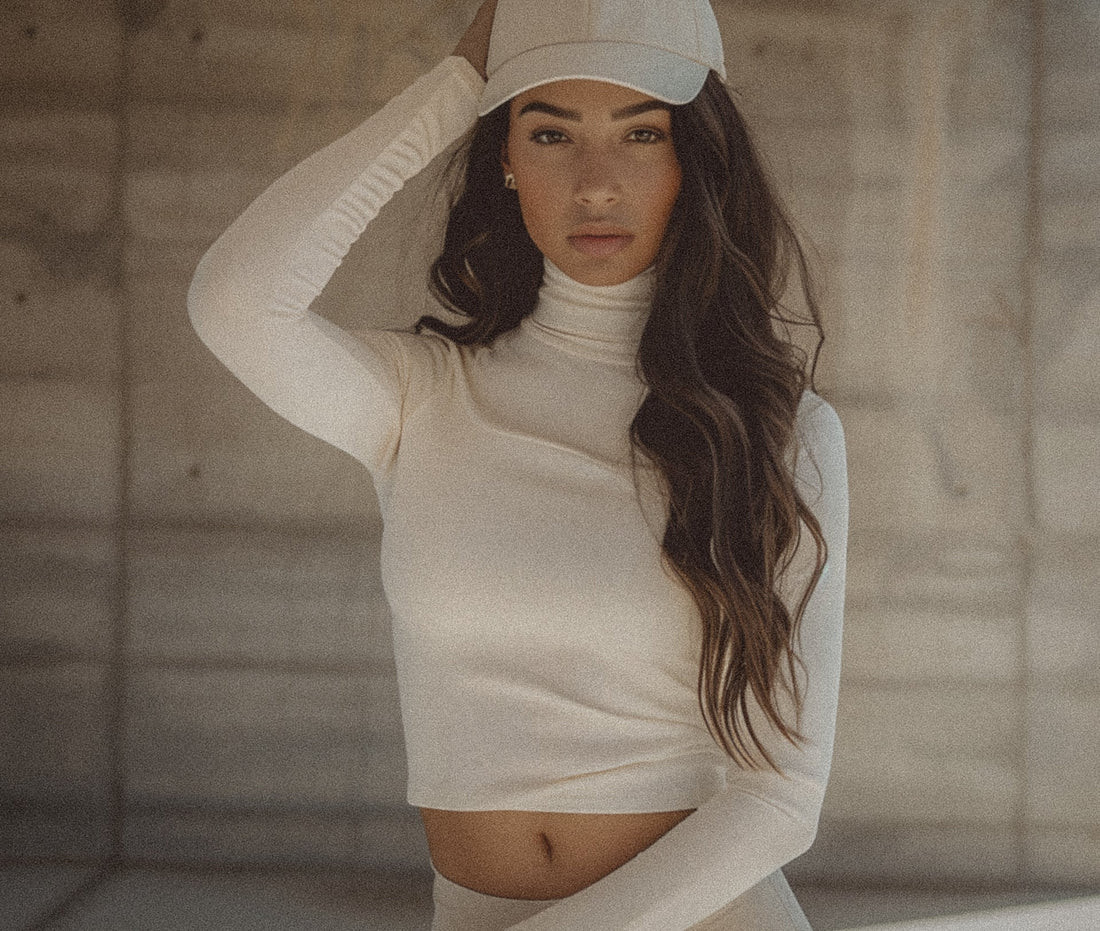 Why You’re Waking Up at 3 AM (And How to Fix It, According to Sleep Experts)